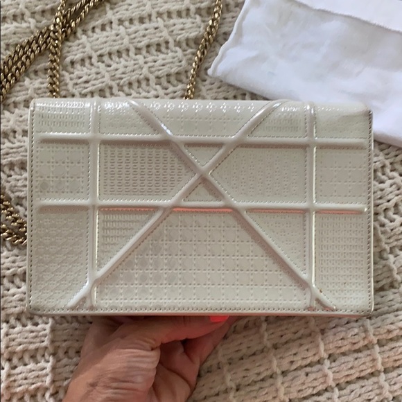 Authentic Christian Dior clutch with chain strap - Picture 4 of 9